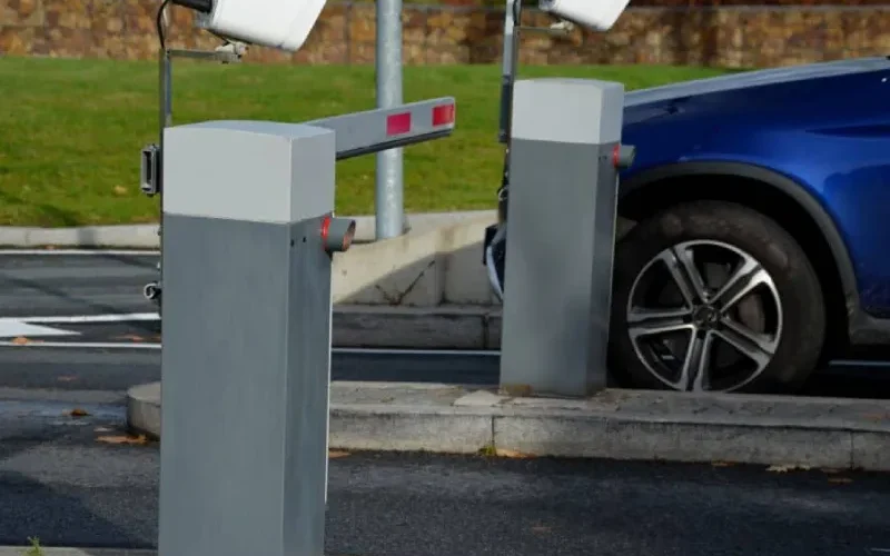 پلاک خوان در گیت ها